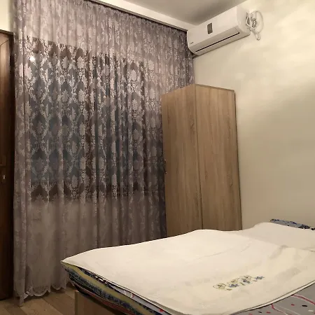 Guest House Romanadze Kobuleti Exterior photo