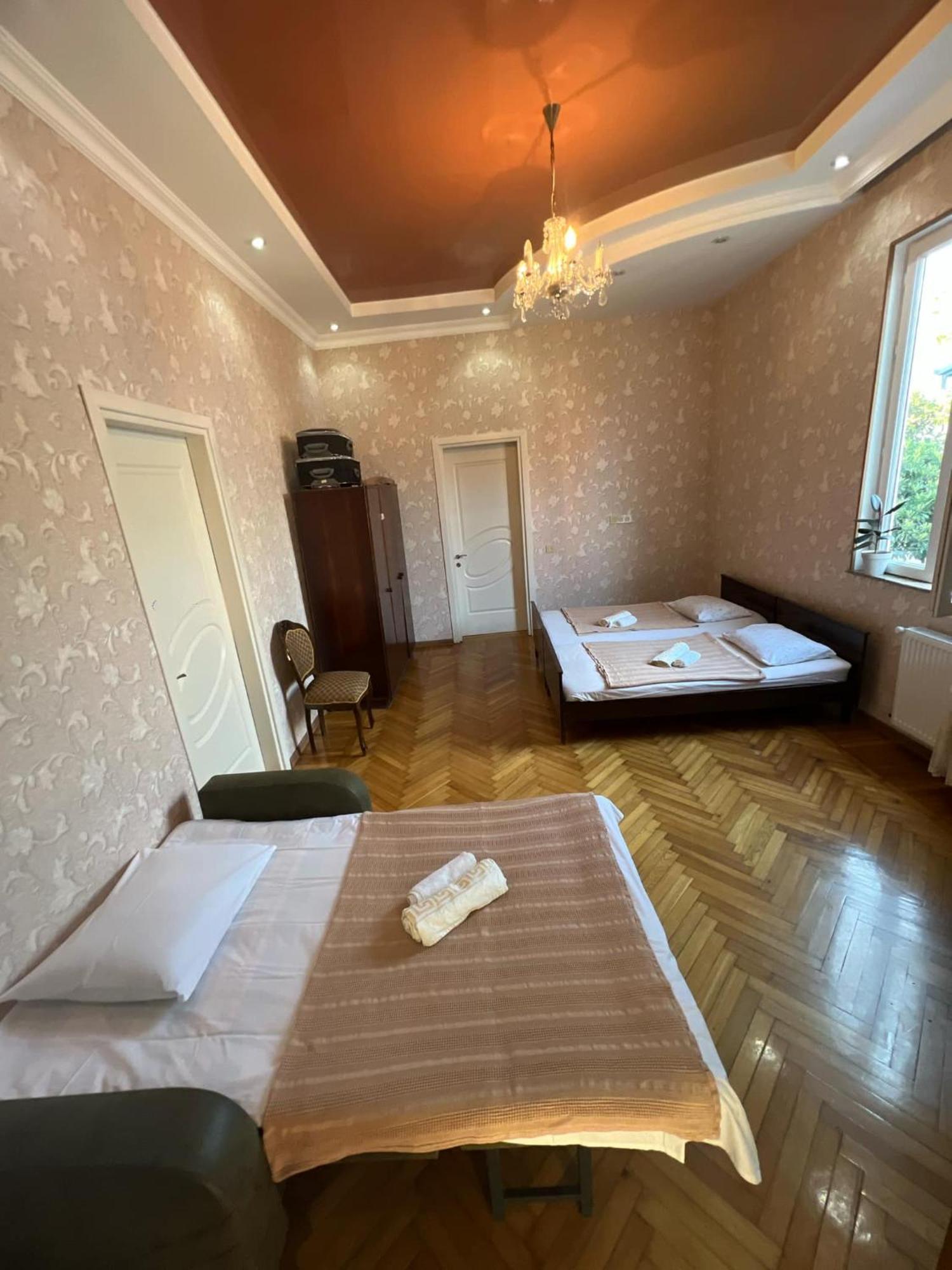 Romanadze Holiday home *